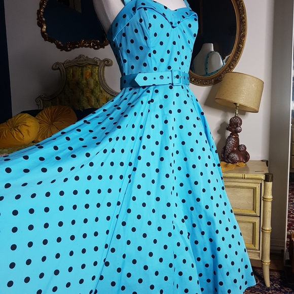 Pinup girl clothing polka dot swing dress - Picture 4 of 9